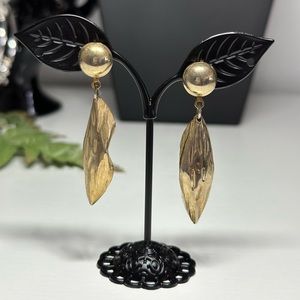 Leaf Shaped Dangling Earrings